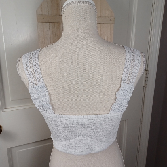 Goa Beachwear By Japna Women Sleeveless Crop Top Large White -Button Accents - Picture 2 of 14